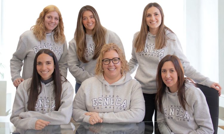 Descubre el talento femenino de Grupo Esneca Formación
